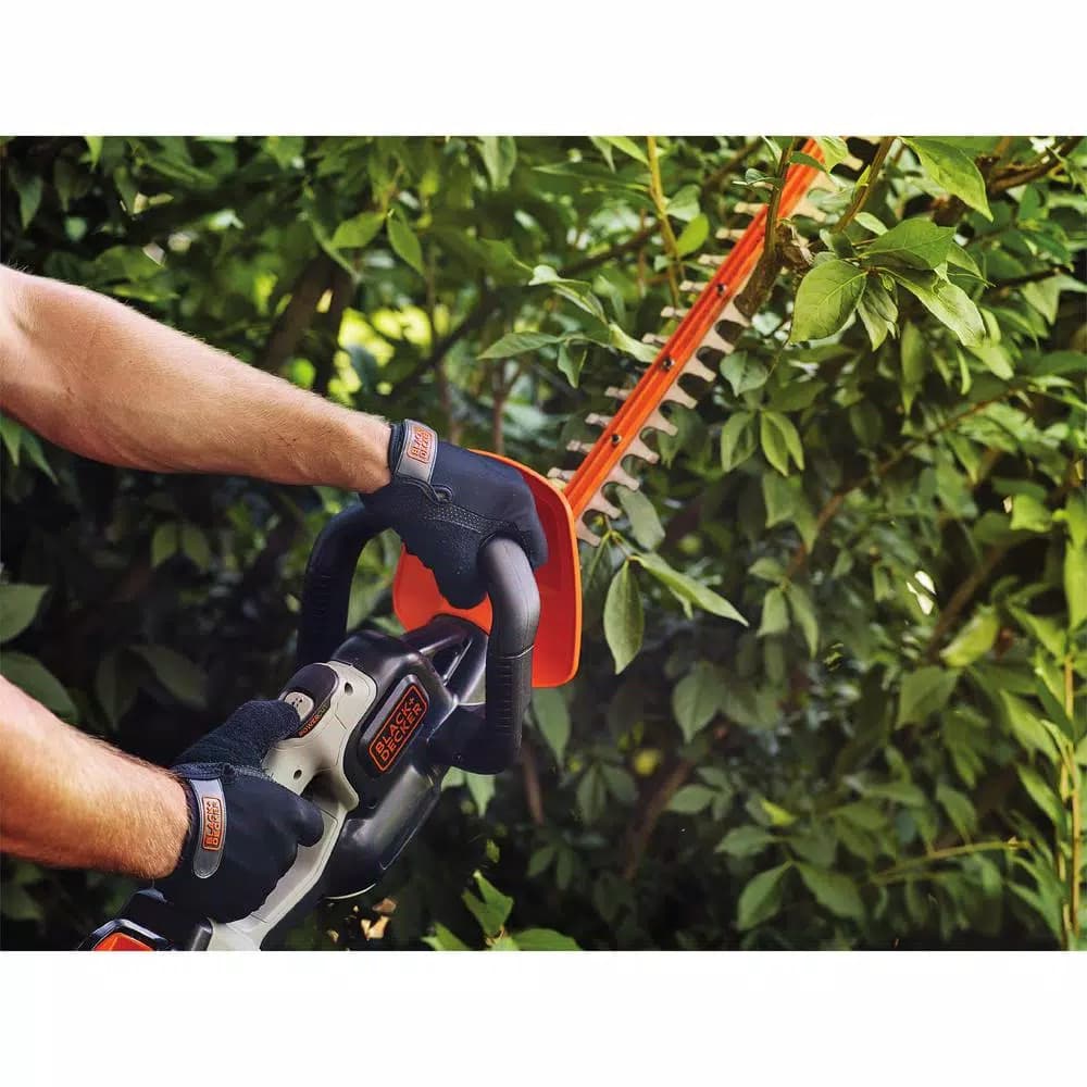 BLACK+DECKER 60V MAX Lithium-Ion Cordless POWERCUT 24 in. Hedge Trimmer with 1.5 Ah Battery and Charger