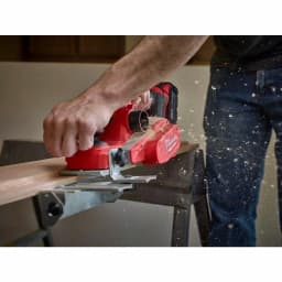 Milwaukee M18 18V Lithium-Ion Cordless 3-1/4 in. Planer (Tool-Only) thumbnail 3