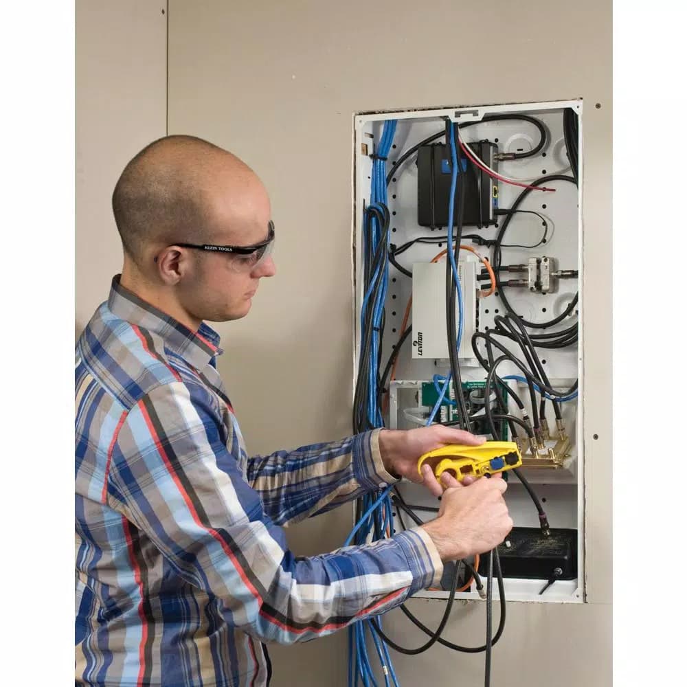 Klein Tools Dual-Cartridge Radial Stripper for Coaxial and Twisted-Pair Cables
