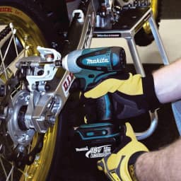 Makita 18V LXT Cordless 3/8 in. Square Drive Impact Wrench Kit with (2) 3.0Ah Batteries, Charger, and Bag thumbnail 9