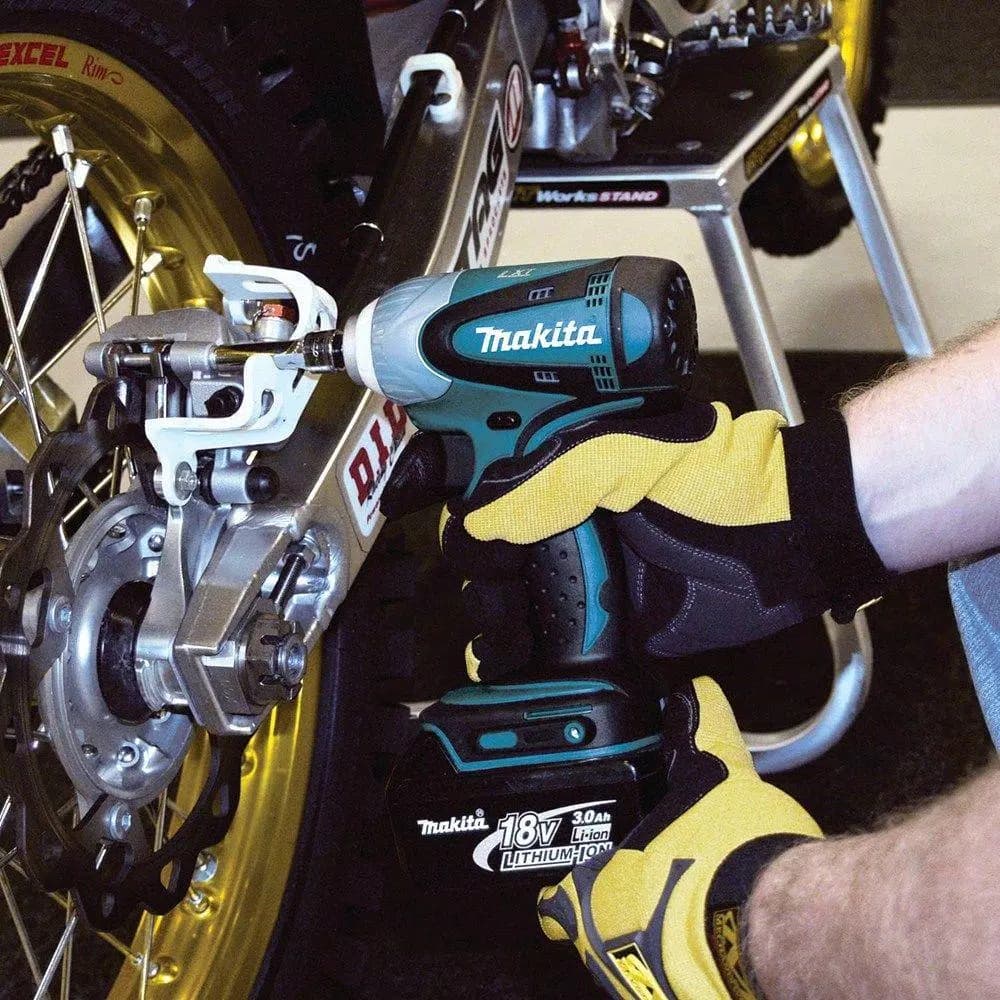 Makita 18V LXT Cordless 3/8 in. Square Drive Impact Wrench Kit with (2) 3.0Ah Batteries, Charger, and Bag