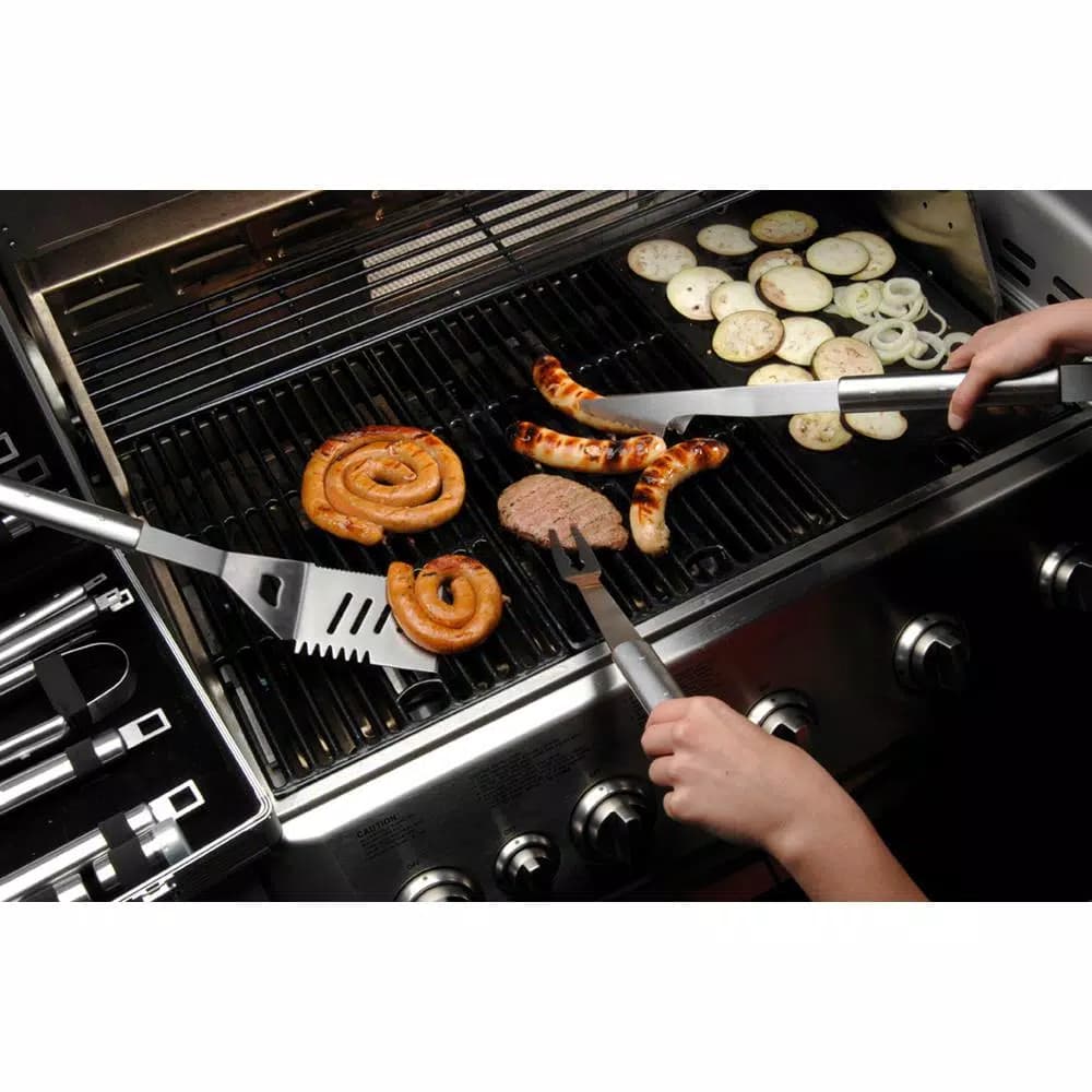 BergHOFF Cubo 33-Piece Stainless Steel Barbecue Set with Carrying Case