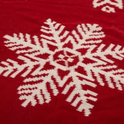 Glitzhome 48 in. Knitted Snowflake Pattern Christmas Tree Skirt thumbnail 5