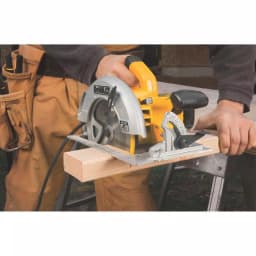 DEWALT 15 Amp 7-1/4 in. Lightweight Corded Circular Saw with Electric Brake thumbnail 14