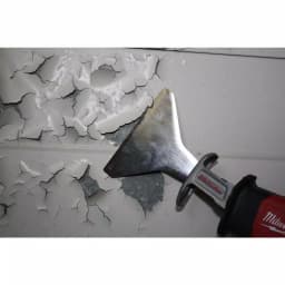 Milwaukee 5 in. Scraper Reciprocating Saw Blade for Milwaukee Sawzall and Hackzall thumbnail 2