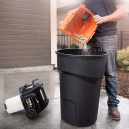 RIDGID 5 Gal. 5.0 Peak HP Portable Wall-Mountable Wet/Dry Shop Vacuum thumbnail 6