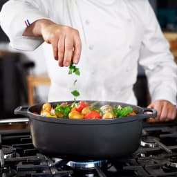 Chasseur 6 qt. Oval Enameled Cast Iron Dutch Oven with Lid, Caviar Grey thumbnail 3