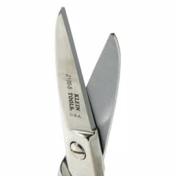 Klein Tools 5-1/4 in. Electrician Scissors with Micro-Serrated Blades thumbnail 3