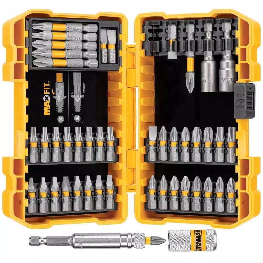 DEWALT MAXFIT 45-Piece Screwdriver Bit Set with Magnetic Bit Tip Holder
