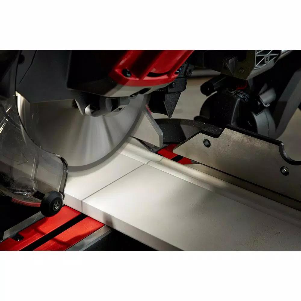 Milwaukee M18 FUEL 7-1/4 in. Dual Bevel Sliding Compound Miter Saw with 8.0 Ah Battery