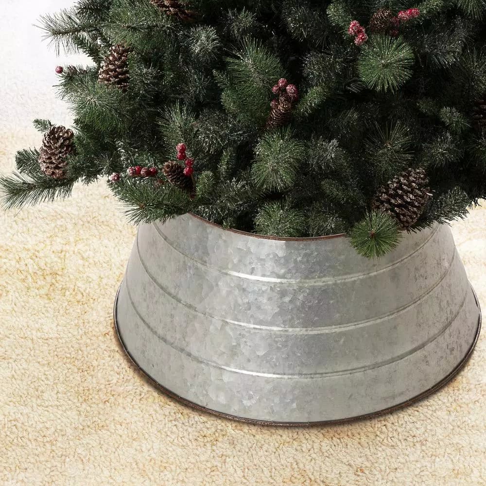 Glitzhome 22 in. Galvanized Metal Tree Collar - Rustic Christmas Tree Base Decor