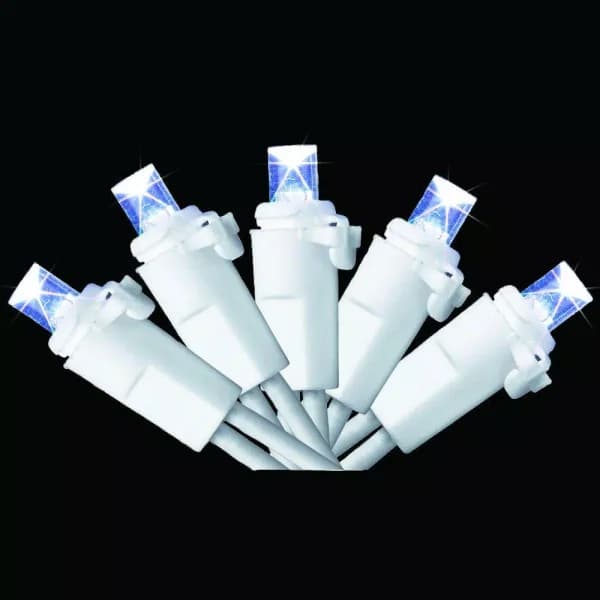 Starlite Creations 70-Light LED Cold White Dome Icicle Lights, 8.5 ft. Lighted Length
