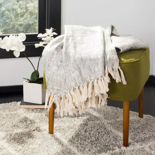 Safavieh Jacqui Grey and Silver Metallic Abstract Cotton Throw Blanket with Fringe