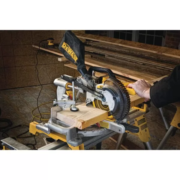 DEWALT 20-Volt MAX Cordless 7-1/4 in. Sliding Miter Saw with (1) 20-Volt Battery 4.0Ah & Oscillating Tool