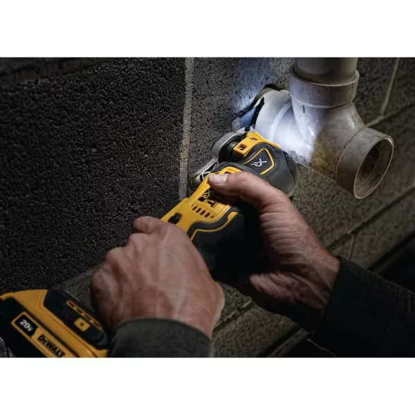 DEWALT 20-Volt MAX XR Cordless Brushless 3-Speed Oscillating Multi-Tool with (1) 20-Volt 3.0Ah Battery & Charger