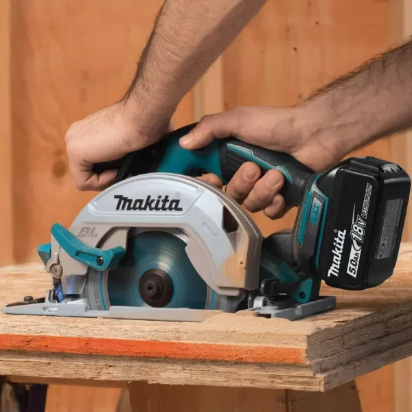 Makita 18-Volt 5.0Ah LXT Lithium-Ion Brushless Cordless 6-1/2 in. Circular Saw Kit