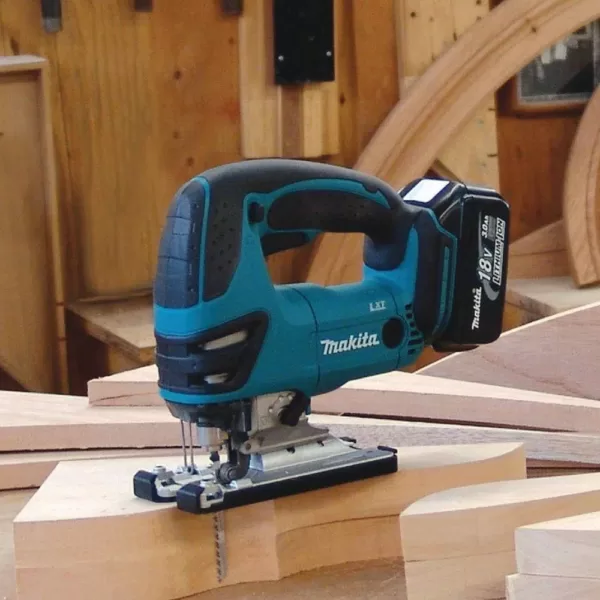 Makita 18-Volt LXT Lithium-Ion Cordless Jigsaw (Tool-Only)