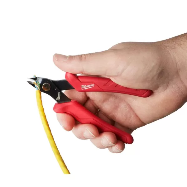 Milwaukee 4.75 in. Mini Flush Cutters