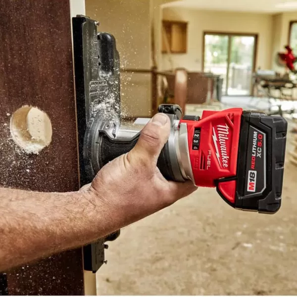 Milwaukee M18 FUEL 18-Volt Lithium-Ion Brushless Cordless Compact Router w/ Compact Router Offset Base & Router Plunge Base