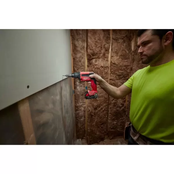 Milwaukee M18 FUEL 18-Volt Lithium-Ion Brushless Cordless Drywall Screw Gun Compact Kit with M18 Cut Out Tool